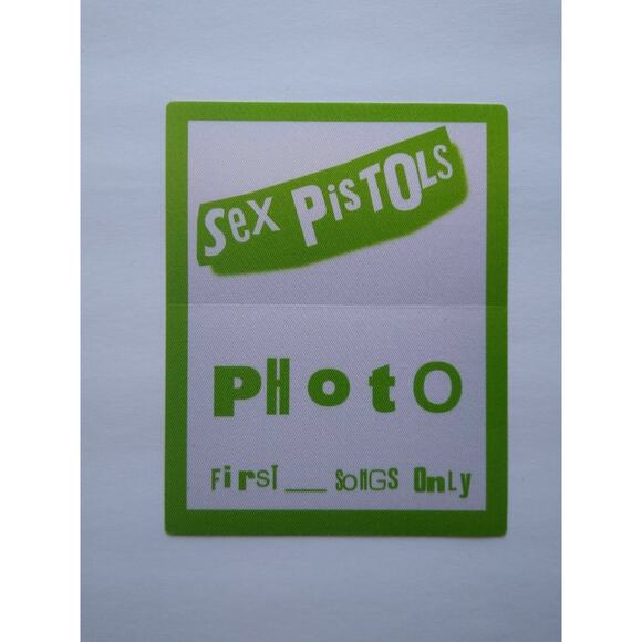 Sex Pistols Punk Rock Music Backstage Pass Original 1996 Reunion Concert Green - Picture 3 of 7